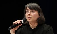Portrait of Ana Texeira Pinto,  Panel “Biased Futures” Photo: Adam Berry, transmediale, CC BY-SA 4.0