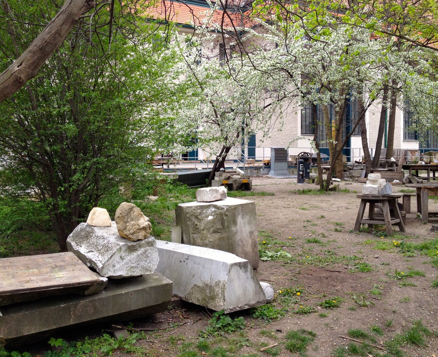 Inner courtyard with stones and sculpture pieces