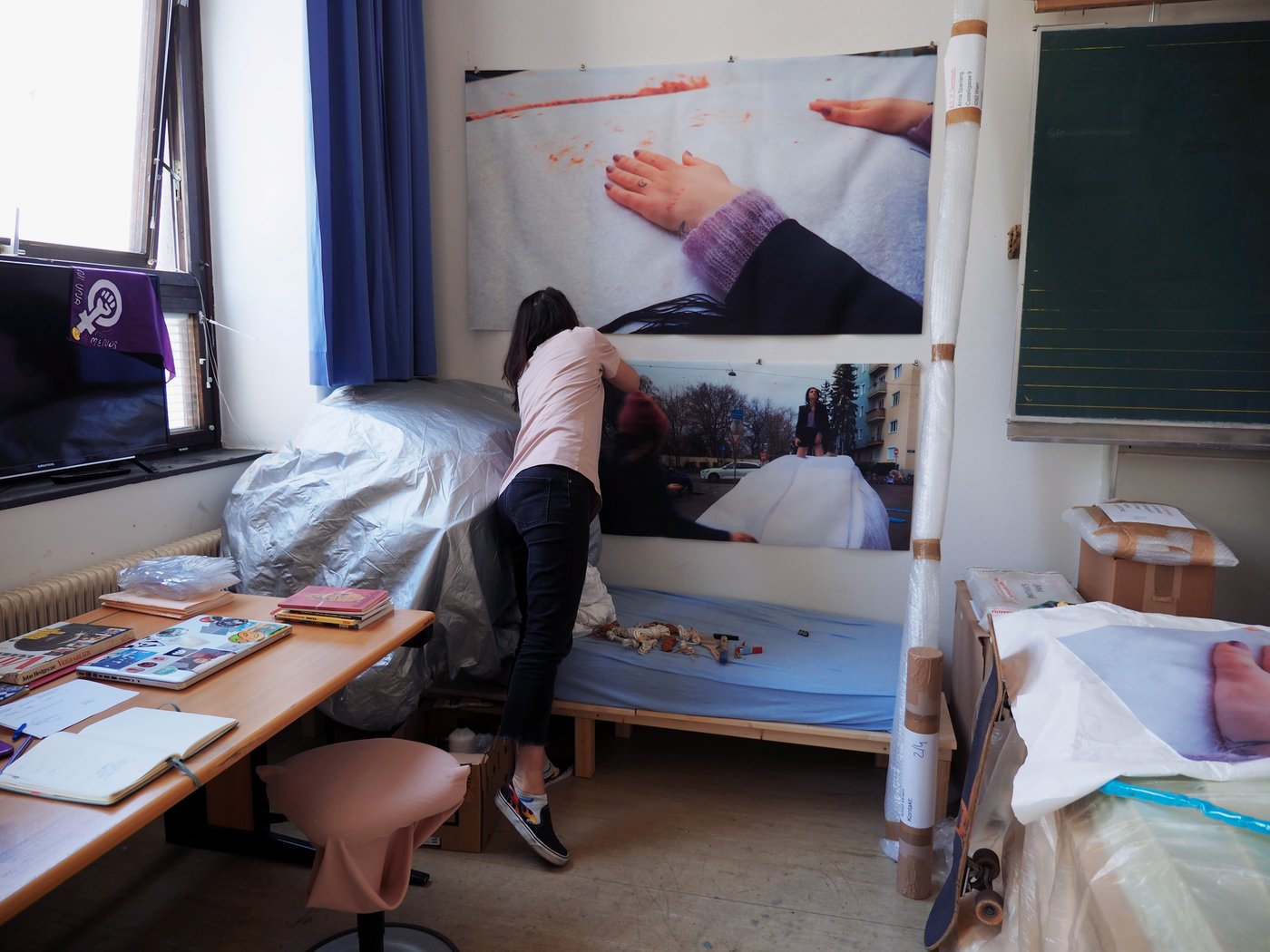 Anna Spanlang in ihrem Atelier im Creative Cluster