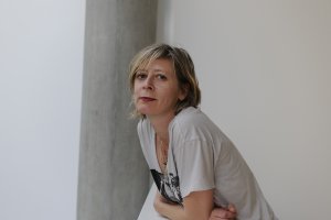 Monica Bonvicini ist Mentorin von
 
  Anna Holtz