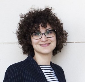 Anne Faucheret ist Mentorin von
 
  Ksenia Yurkova