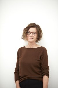 Andrea van der Straeten ist Mentorin von
 
  Ella Felber
