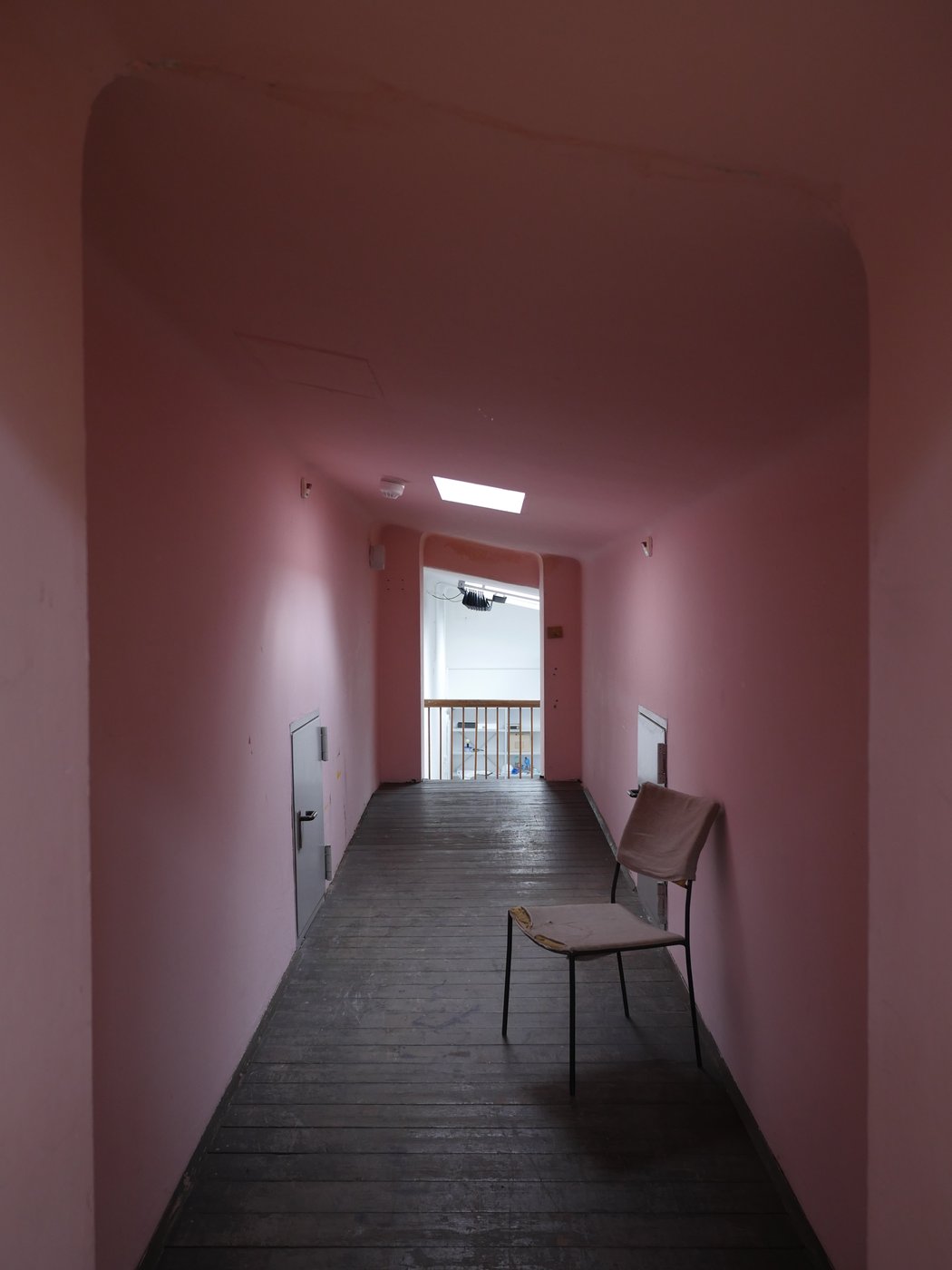 
   Academy of Fine Arts Vienna, DG 13,
   
   corridor / access to attic
   
   Photo: Christian Fröhlich
  

