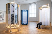 Installation view: Exhibit - diverse Ausstellungspraxen, Exhibit Galerie, 6.9.–13.10.2024 © Academy of Fine Arts Vienna Photo: Simon Veres