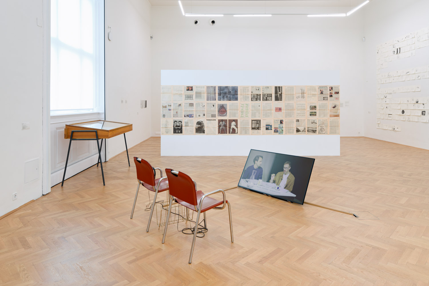 Installation view: Das Cathrin Pichler Archiv von RPU-Artraud-001 bis DAV-Plakate-029, Exhibit Galerie, 8.11.2024–2.2.2025 © Academy of Fine Arts Vienna Photo: Peter Mochi
